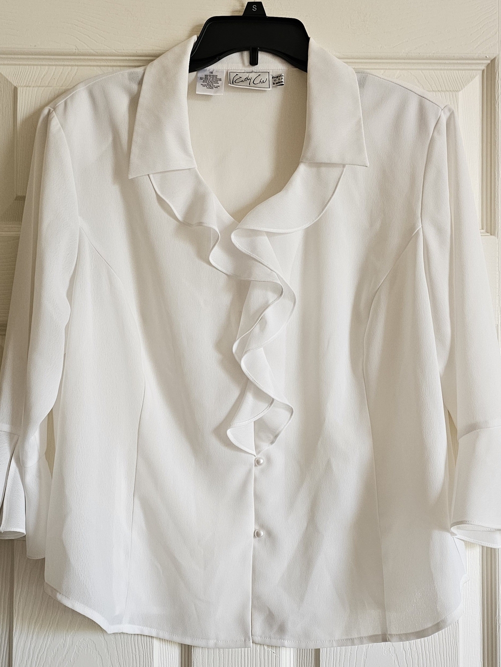 Vintage Size 16 Kathy Che Ivory Ruffle-Front Blouse With Shoulder Pads -